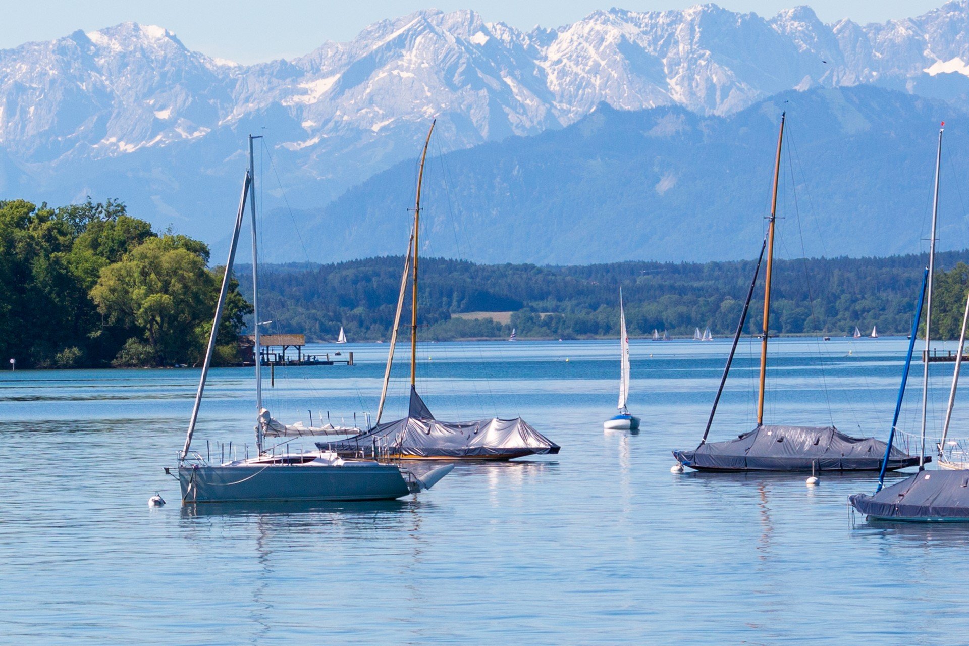 Starnberger See mit Booten
